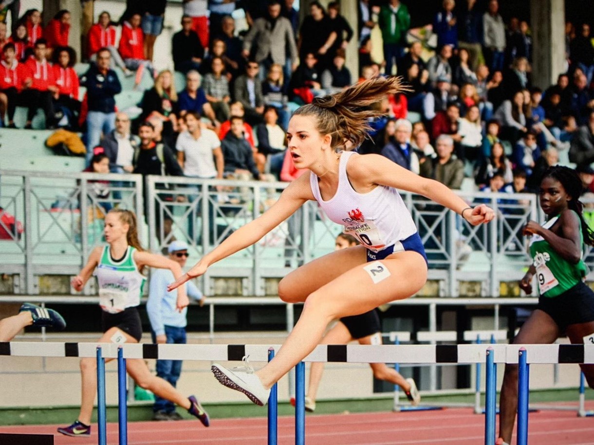 Marie Burger über den 80m Hürden, in Forlì